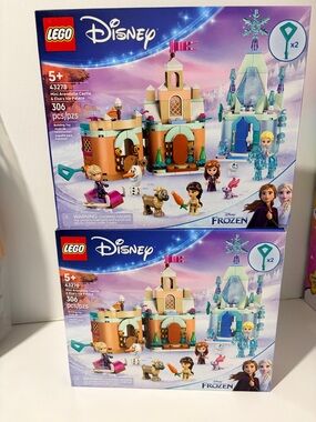 Lego 43278 Disney Frozen Mini Arendelle Castle & Elsa’s Ice Palace - Blue/Tan